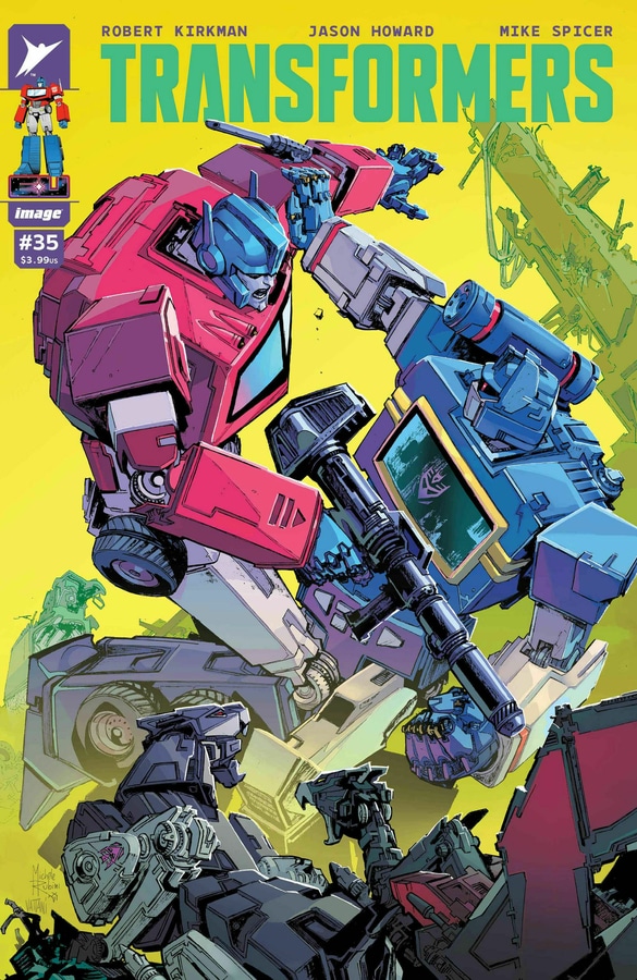 Transformers #35 Review: Thundercracker vs. Skywarp | Image